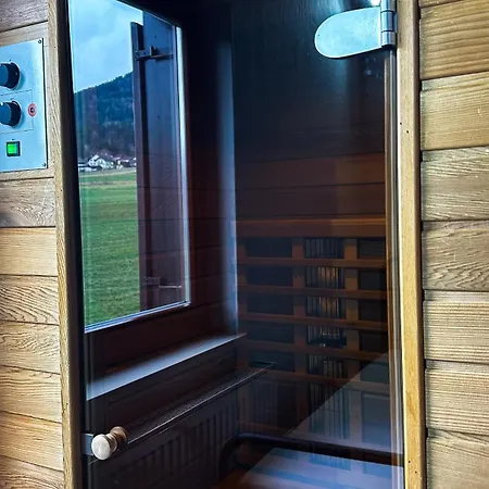Apartment Nahe Semmering Mit Sauna, Kamin & Terrasse Enzenreith