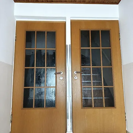 Nahe Semmering Mit Sauna, Kamin & Terrasse Apartment