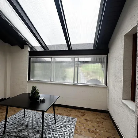 Nahe Semmering Mit Sauna, Kamin & Terrasse Apartment