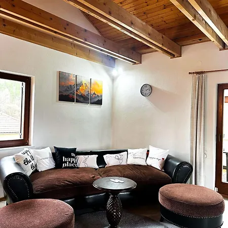 Nahe Semmering Mit Sauna, Kamin & Terrasse Apartment